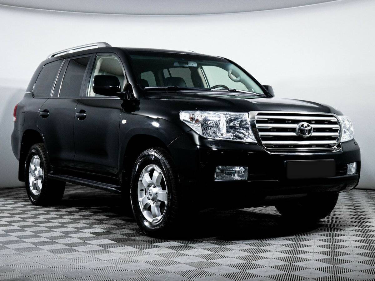Toyota Land Cruiser с пробегом — 2011 год. Фото: #2
