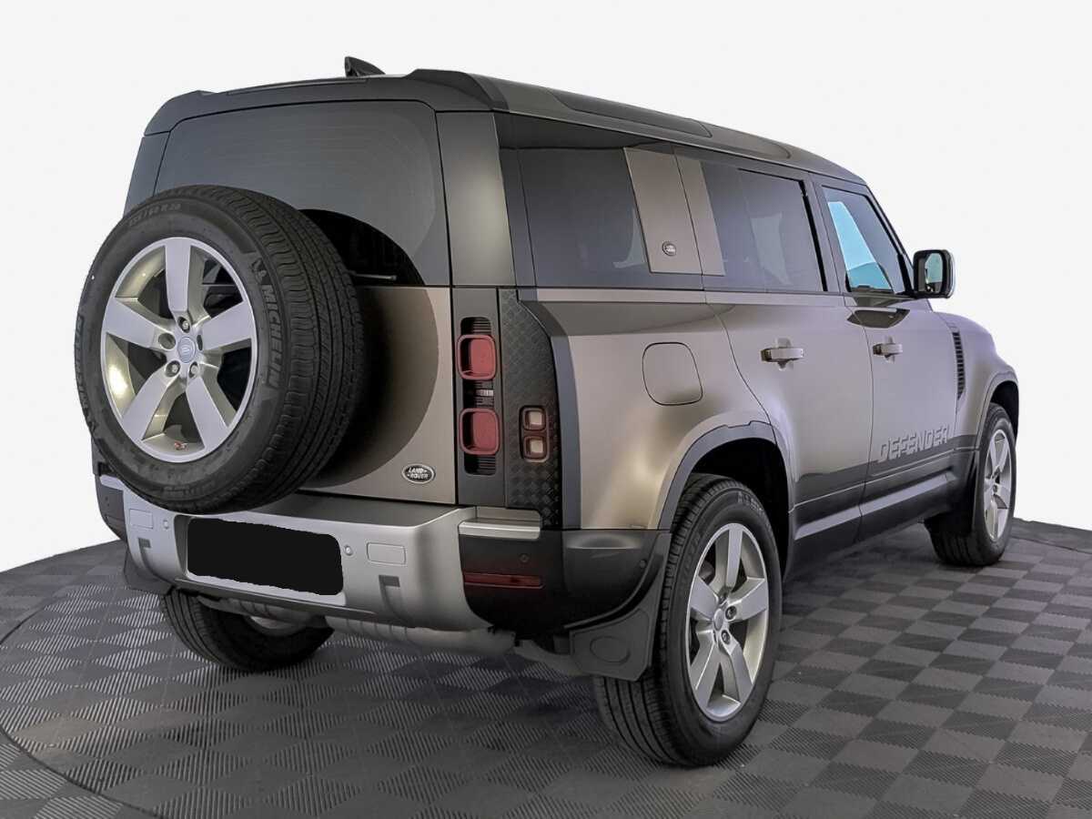 Land Rover Defender с пробегом — 2021 год. Фото: #4