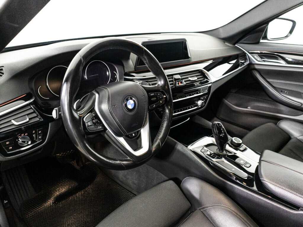 BMW 5 серии с пробегом — 2019 год. Фото: #10