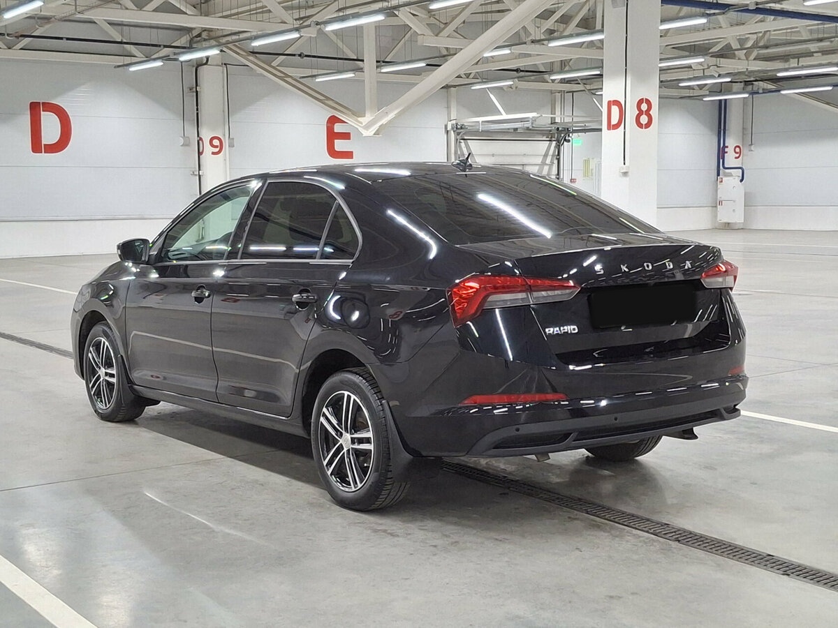 Skoda Rapid с пробегом — 2022 год. Фото: #6