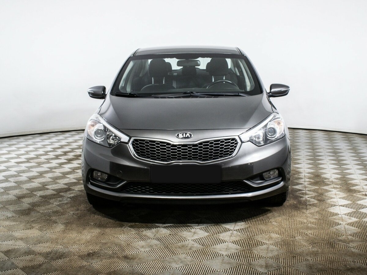 Kia Cerato с пробегом — 2015 год. Фото: #1
