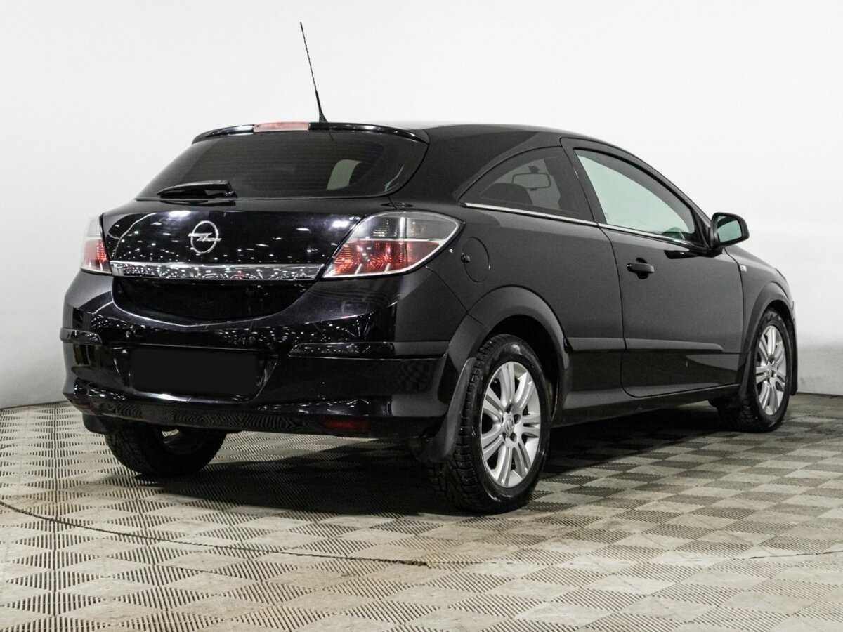 Opel Astra с пробегом — 2010 год. Фото: #4