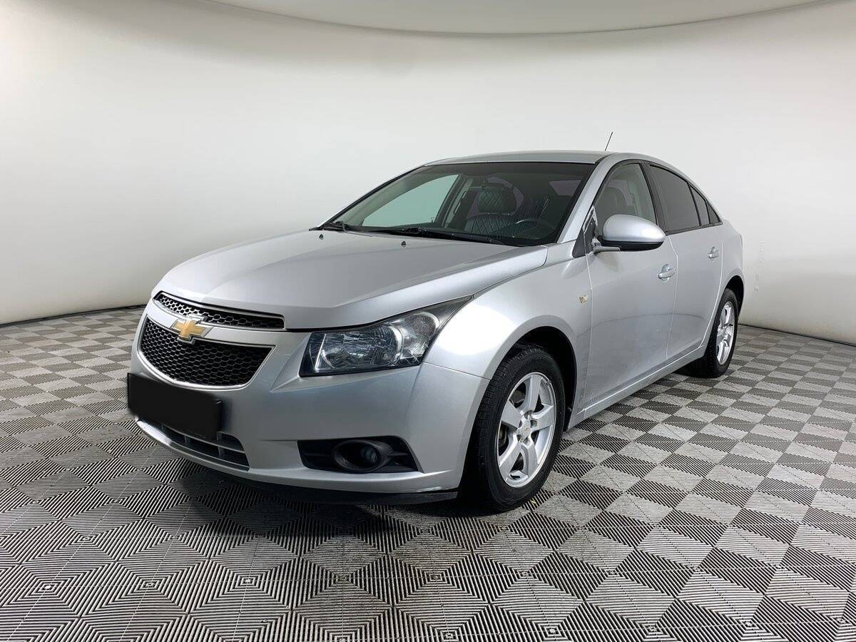Chevrolet Cruze с пробегом — 2011 год. Фото: #0