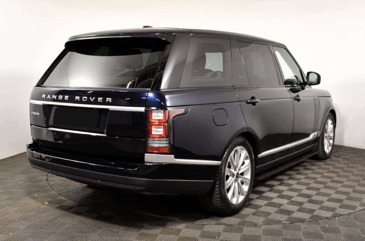 Land Rover Range Rover с пробегом — 2015 год. Фото: #3