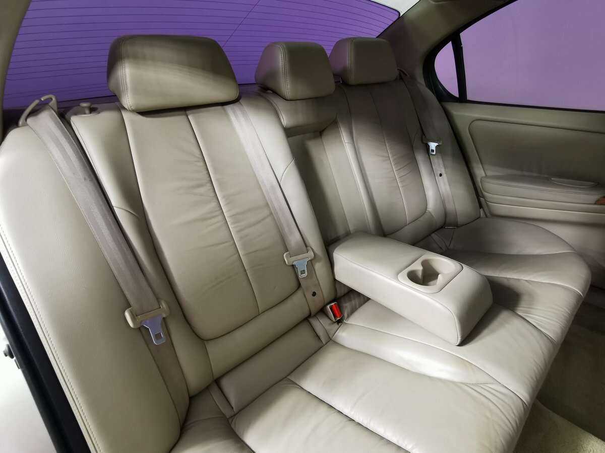 Nissan Maxima с пробегом — 2004 год. Фото: #12