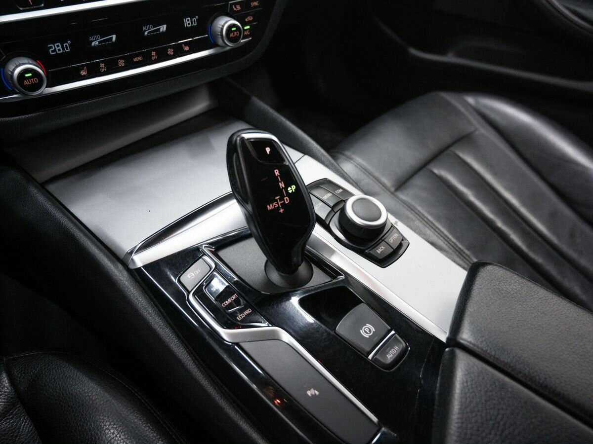 BMW 5 серии с пробегом — 2018 год. Фото: #19