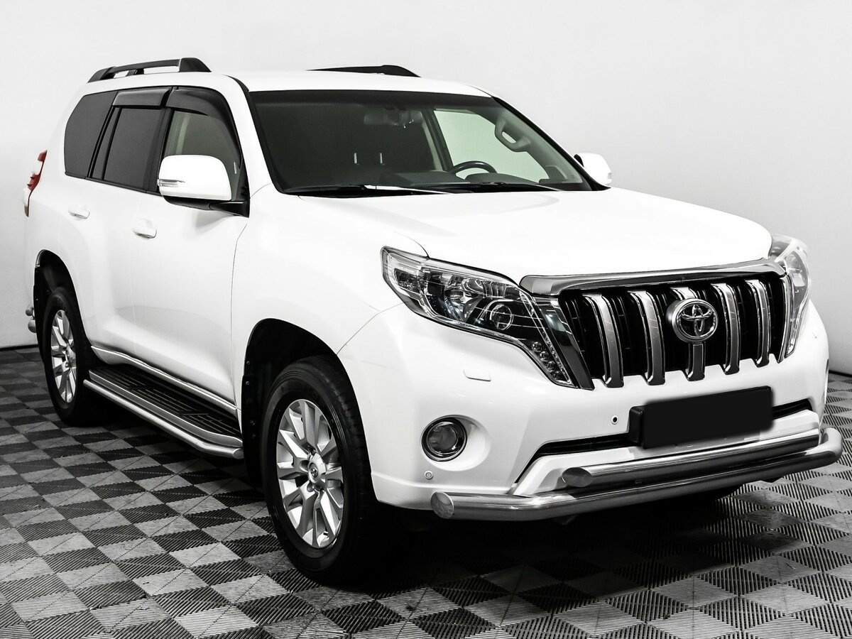 Toyota Land Cruiser Prado с пробегом — 2016 год. Фото: #2