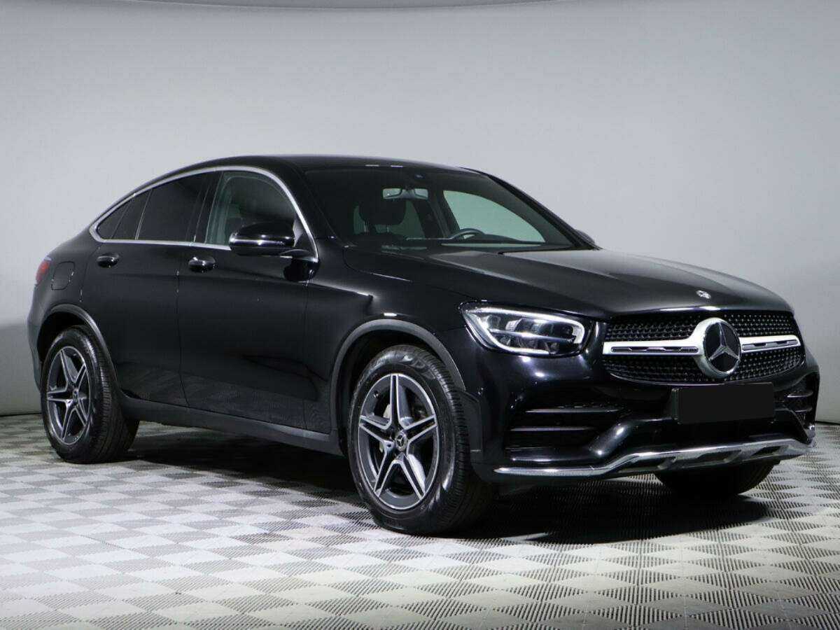 Mercedes-Benz GLC Coupe с пробегом — 2020 год. Фото: #2