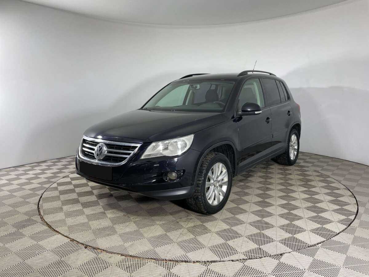 Volkswagen Tiguan с пробегом — 2010 год. Фото: #0
