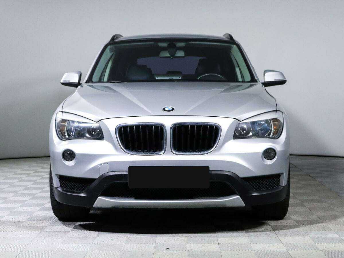 BMW X1 с пробегом — 2013 год. Фото: #1