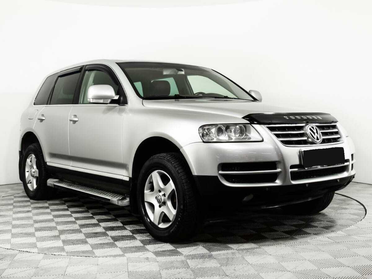 Volkswagen Touareg с пробегом — 2005 год. Фото: #2