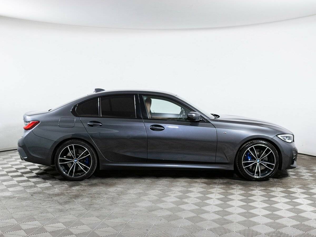 BMW 3 серии с пробегом — 2021 год. Фото: #3