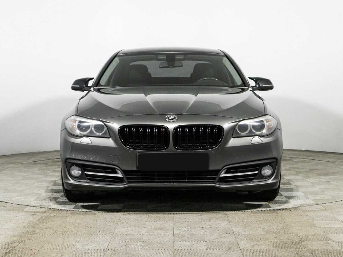 BMW 5 серии с пробегом — 2014 год. Фото: #1