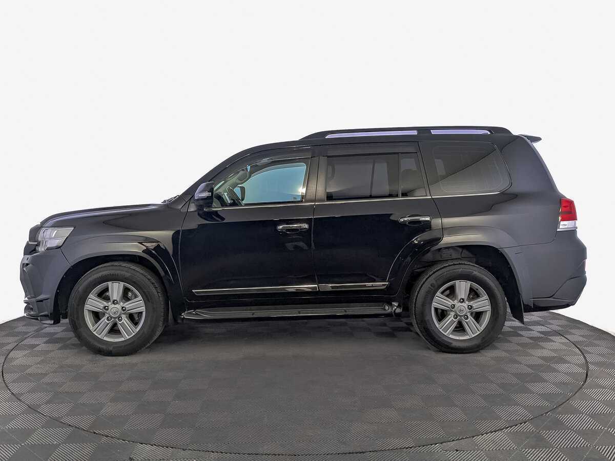 Toyota Land Cruiser с пробегом — 2018 год. Фото: #7