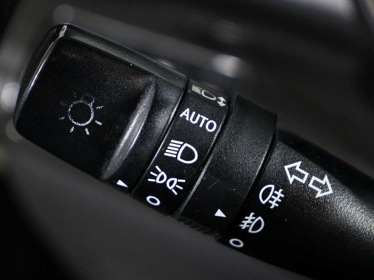 Kia Sorento с пробегом — 2011 год. Фото: #18