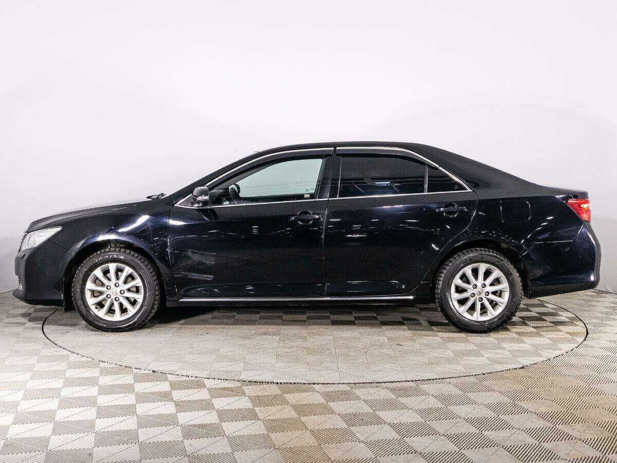 Toyota Camry с пробегом — 2012 год. Фото: #7