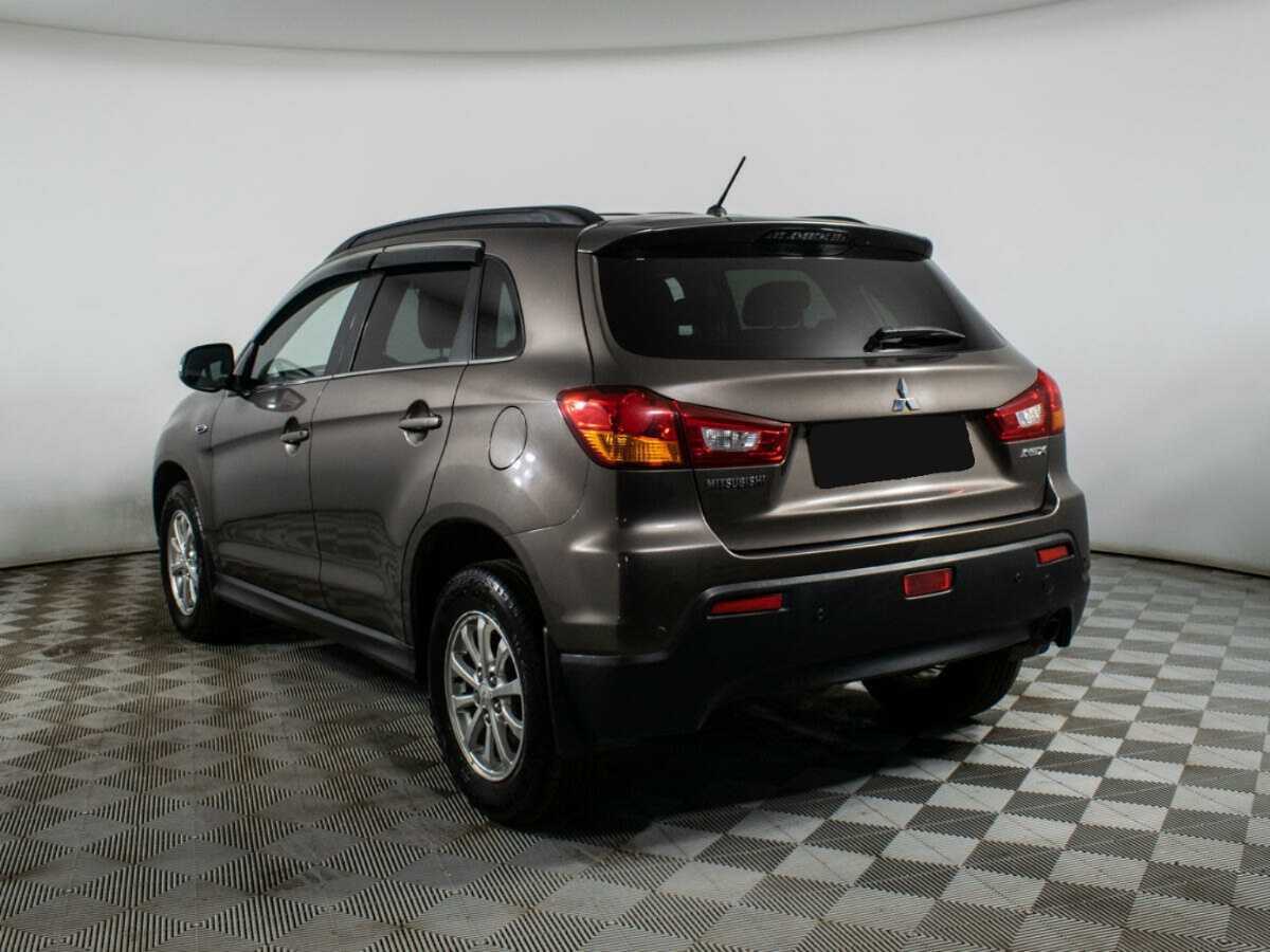 Mitsubishi ASX с пробегом — 2011 год. Фото: #6