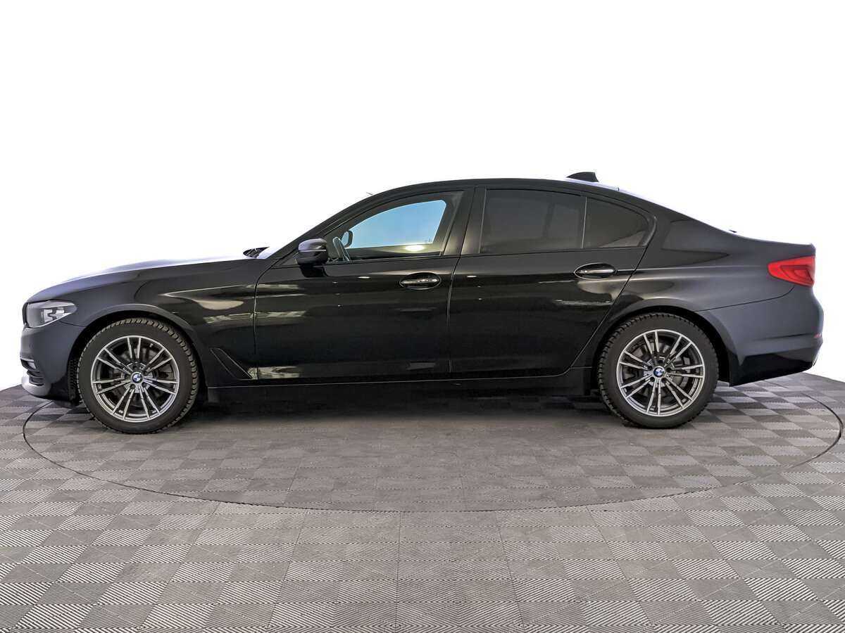 BMW 5 серии с пробегом — 2017 год. Фото: #7