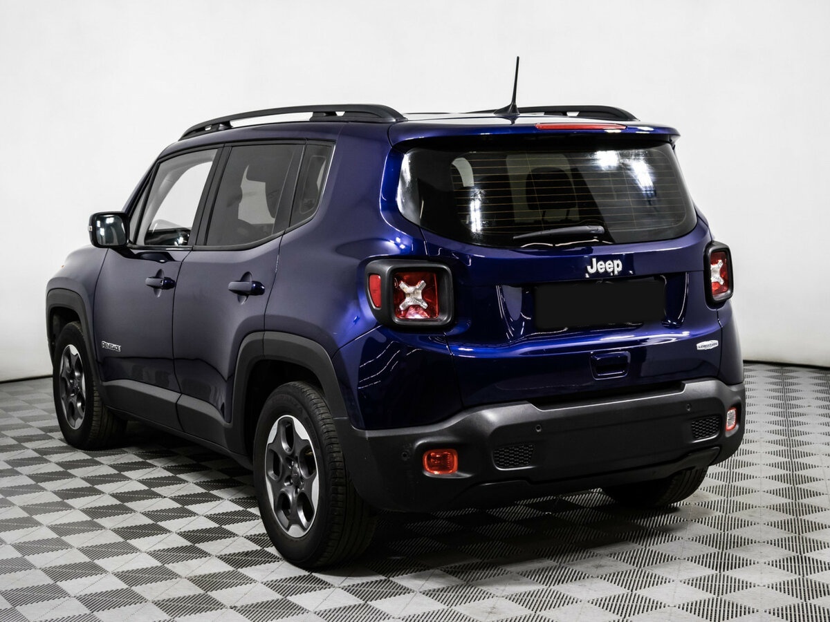 Jeep Renegade с пробегом — 2018 год. Фото: #6
