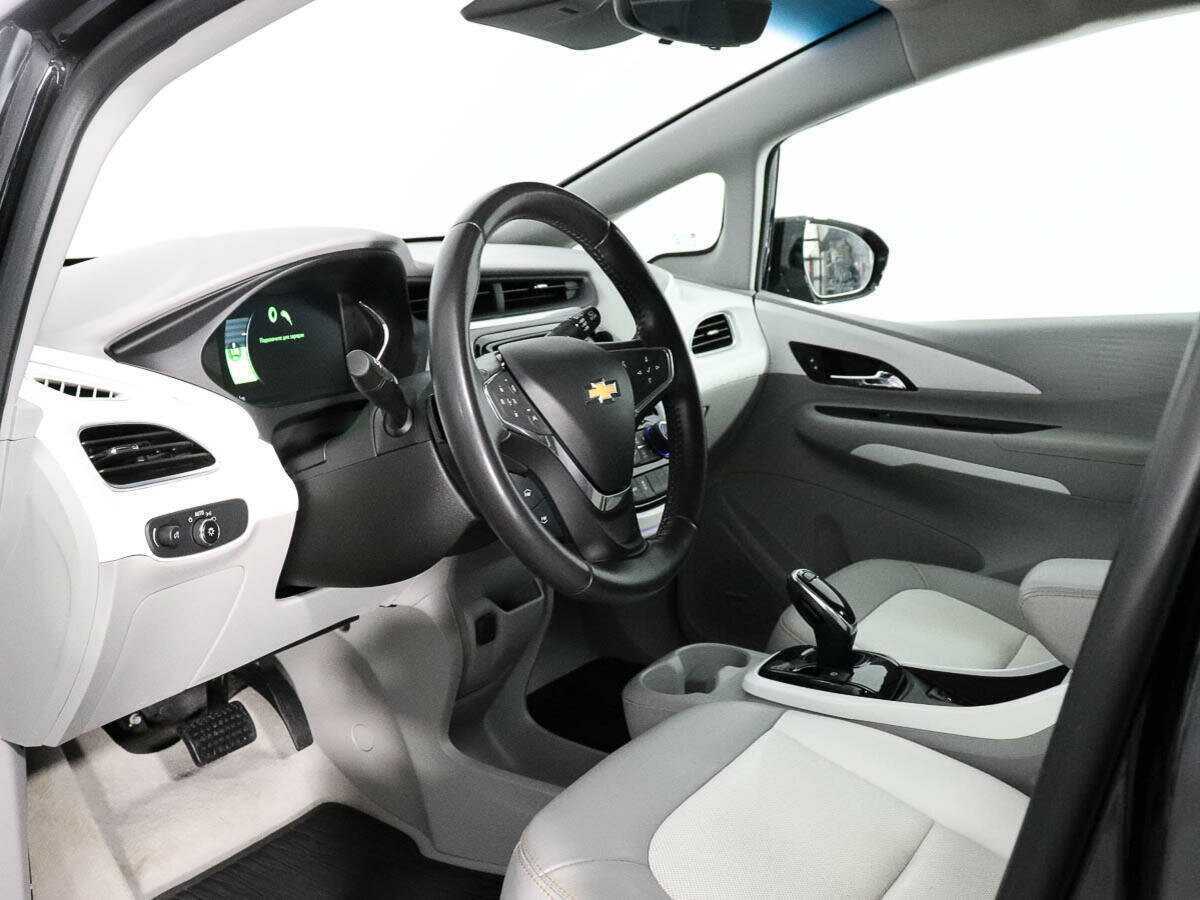 Chevrolet Bolt с пробегом — 2020 год. Фото: #10