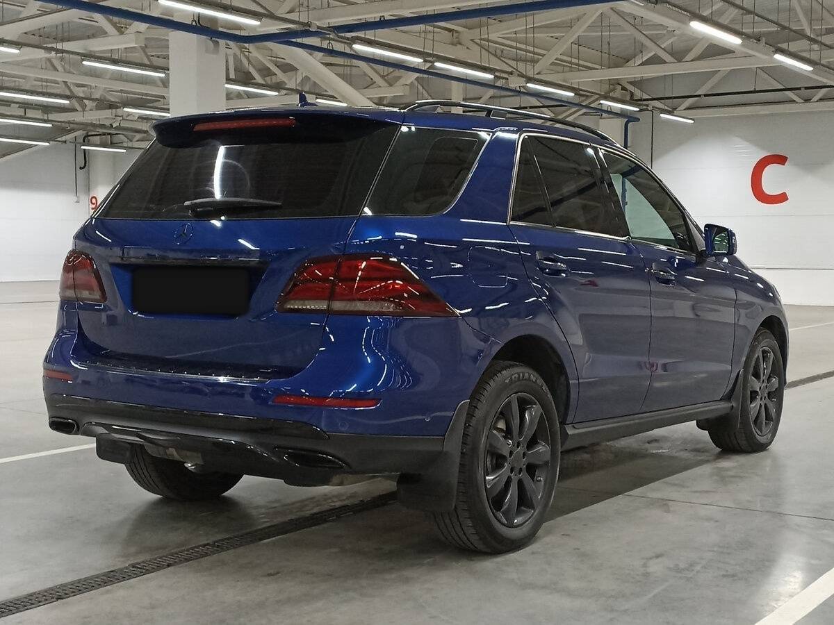 Mercedes-Benz GLE с пробегом — 2018 год. Фото: #4