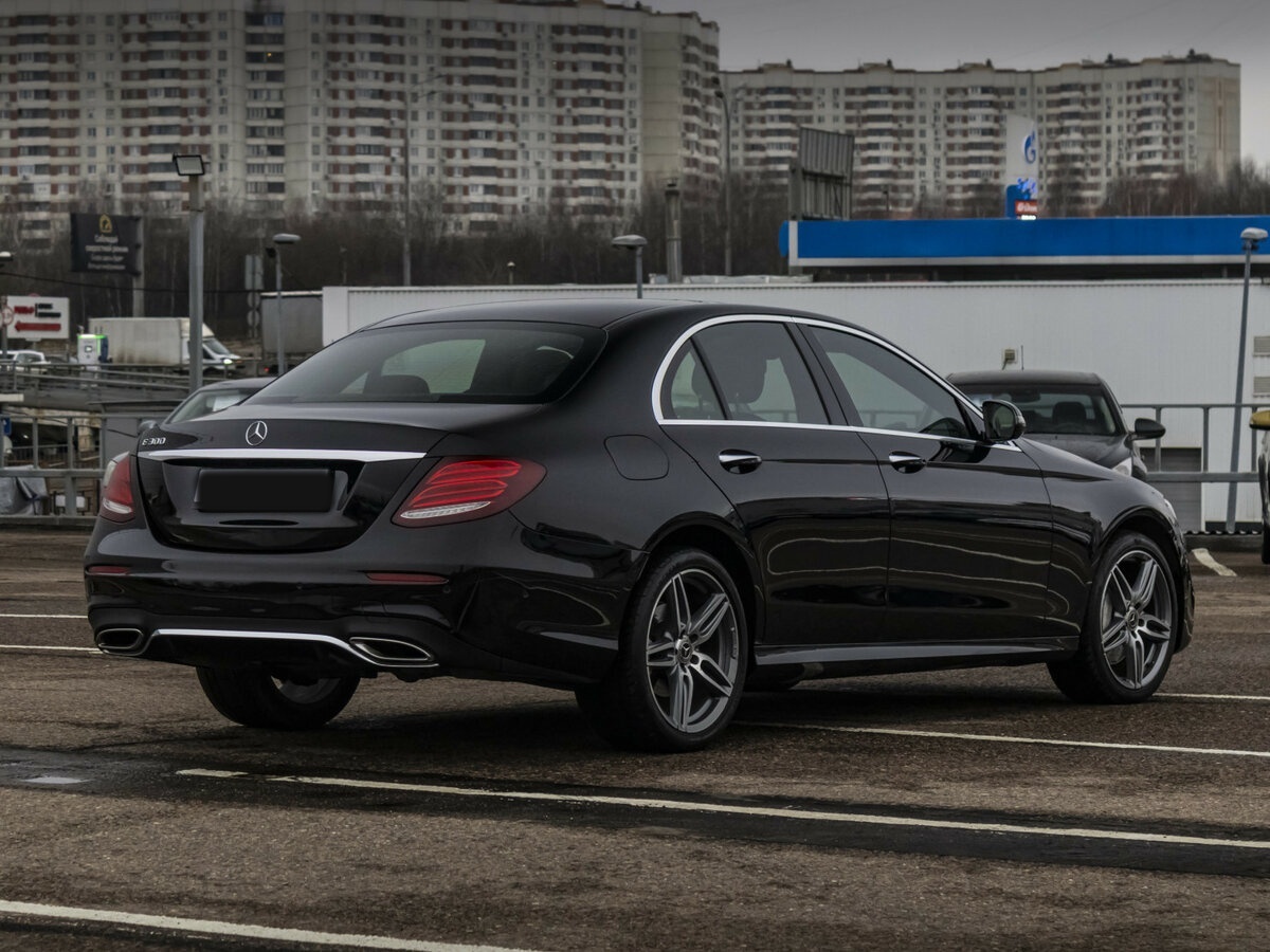Mercedes-Benz E-Класс с пробегом — 2018 год. Фото: #4