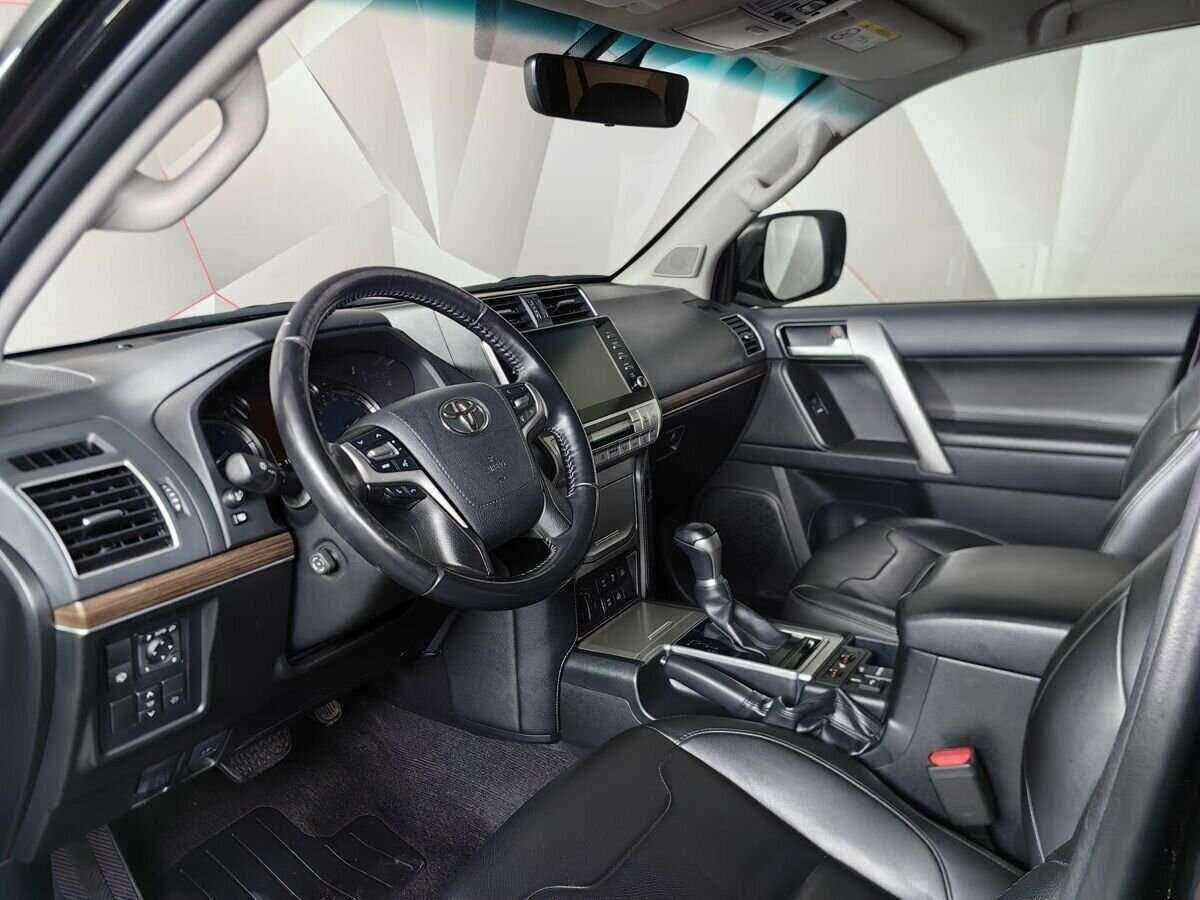 Toyota Land Cruiser Prado с пробегом — 2020 год. Фото: #13