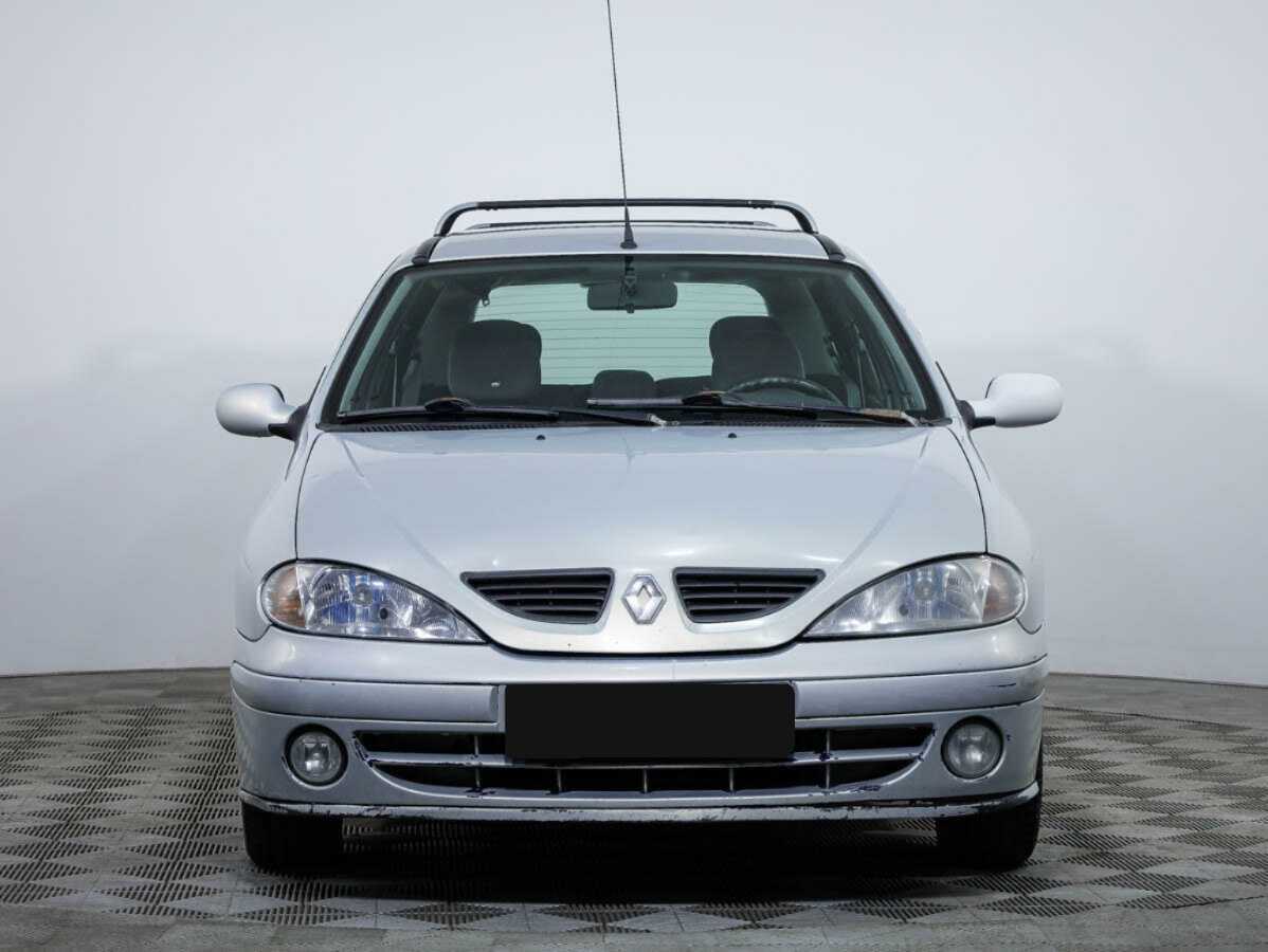 Renault Megane с пробегом — 2001 год. Фото: #1