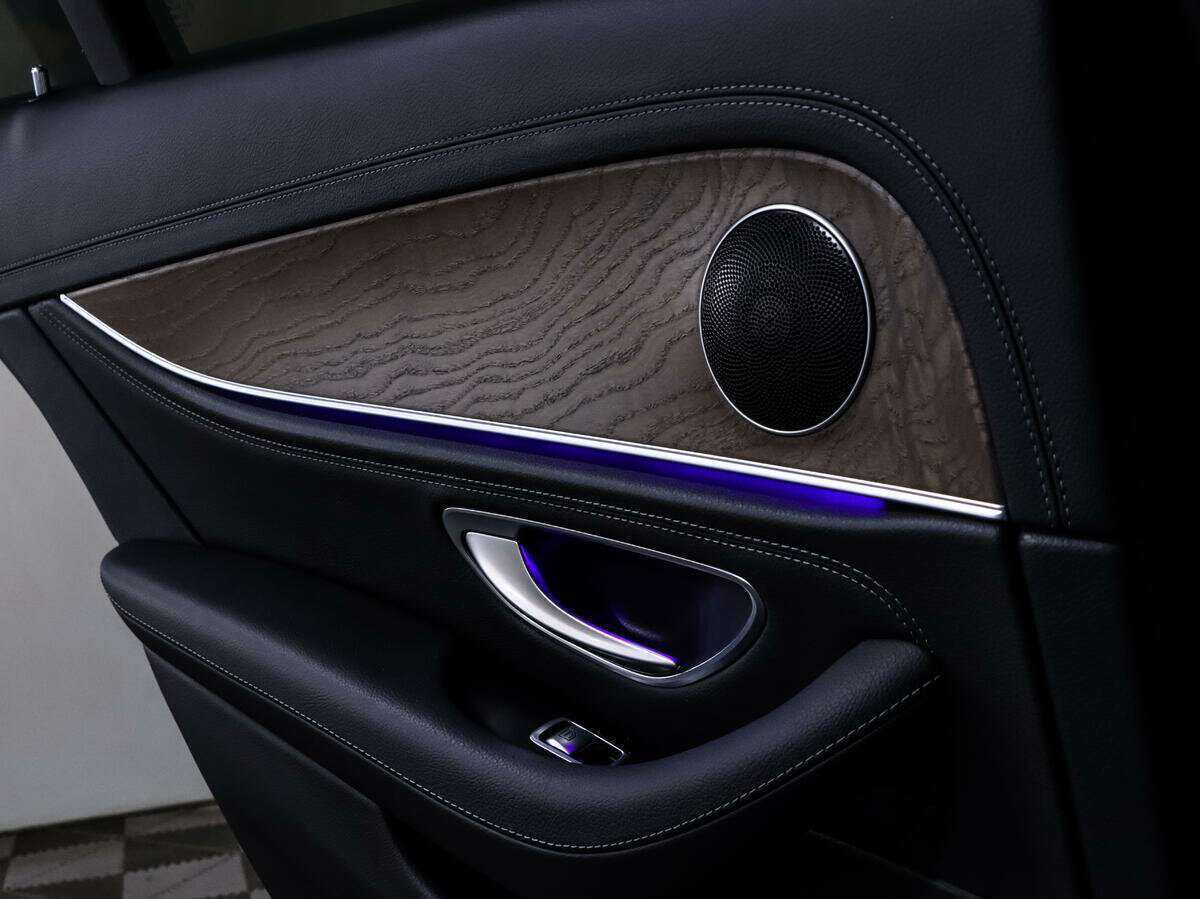 Mercedes-Benz E-Класс с пробегом — 2017 год. Фото: #22
