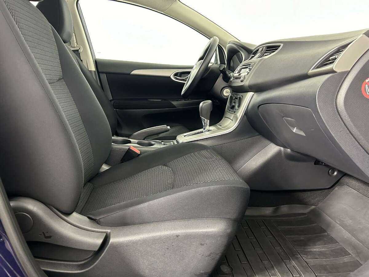 Nissan Sentra с пробегом — 2014 год. Фото: #13