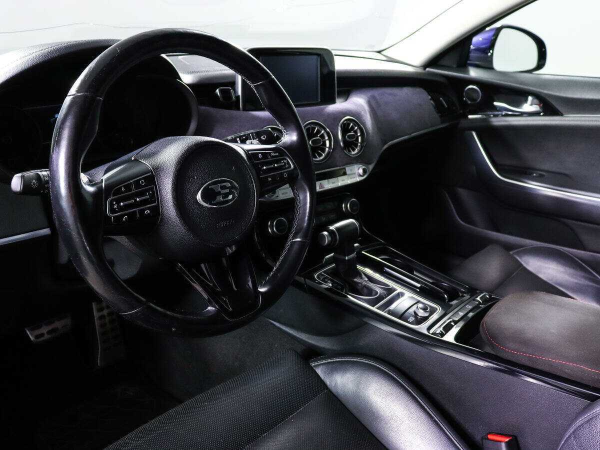 Kia Stinger с пробегом — 2019 год. Фото: #11