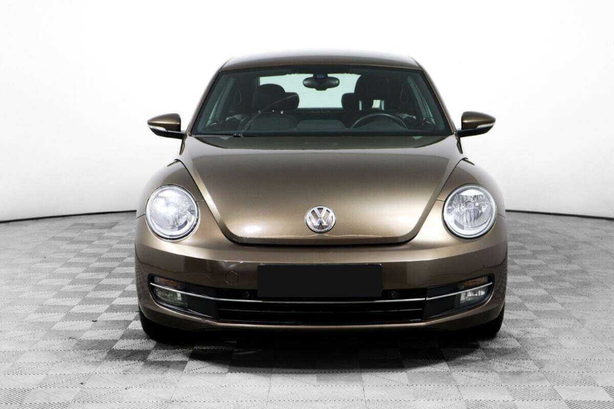 Volkswagen Beetle с пробегом — 2014 год. Фото: #1