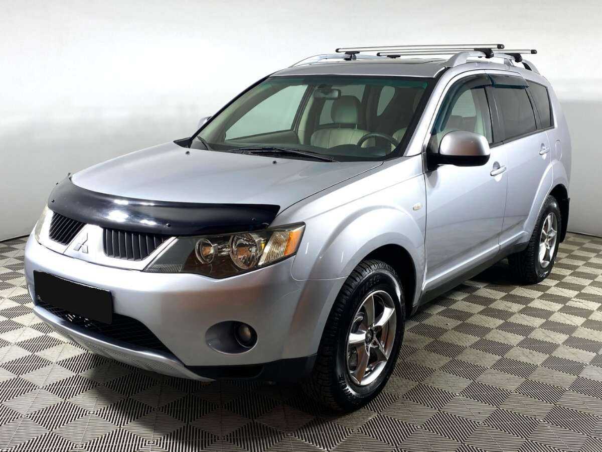 Mitsubishi Outlander с пробегом — 2008 год. Фото: #0