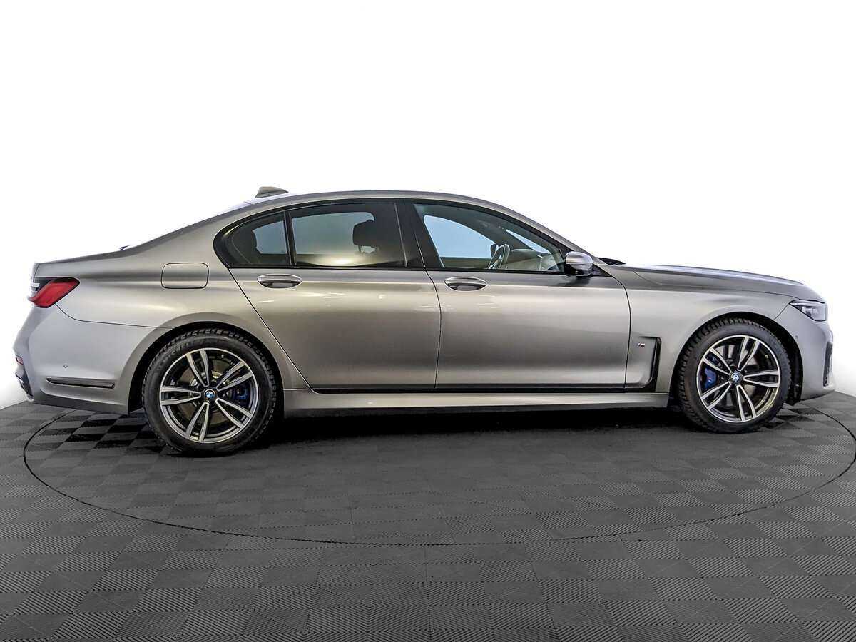 BMW 7 серии с пробегом — 2019 год. Фото: #3