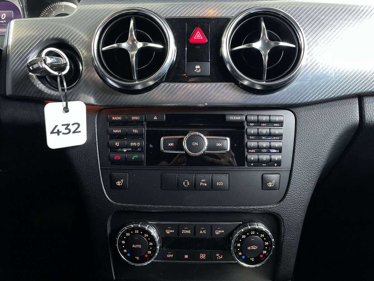Mercedes-Benz GLK-Класс с пробегом — 2012 год. Фото: #20