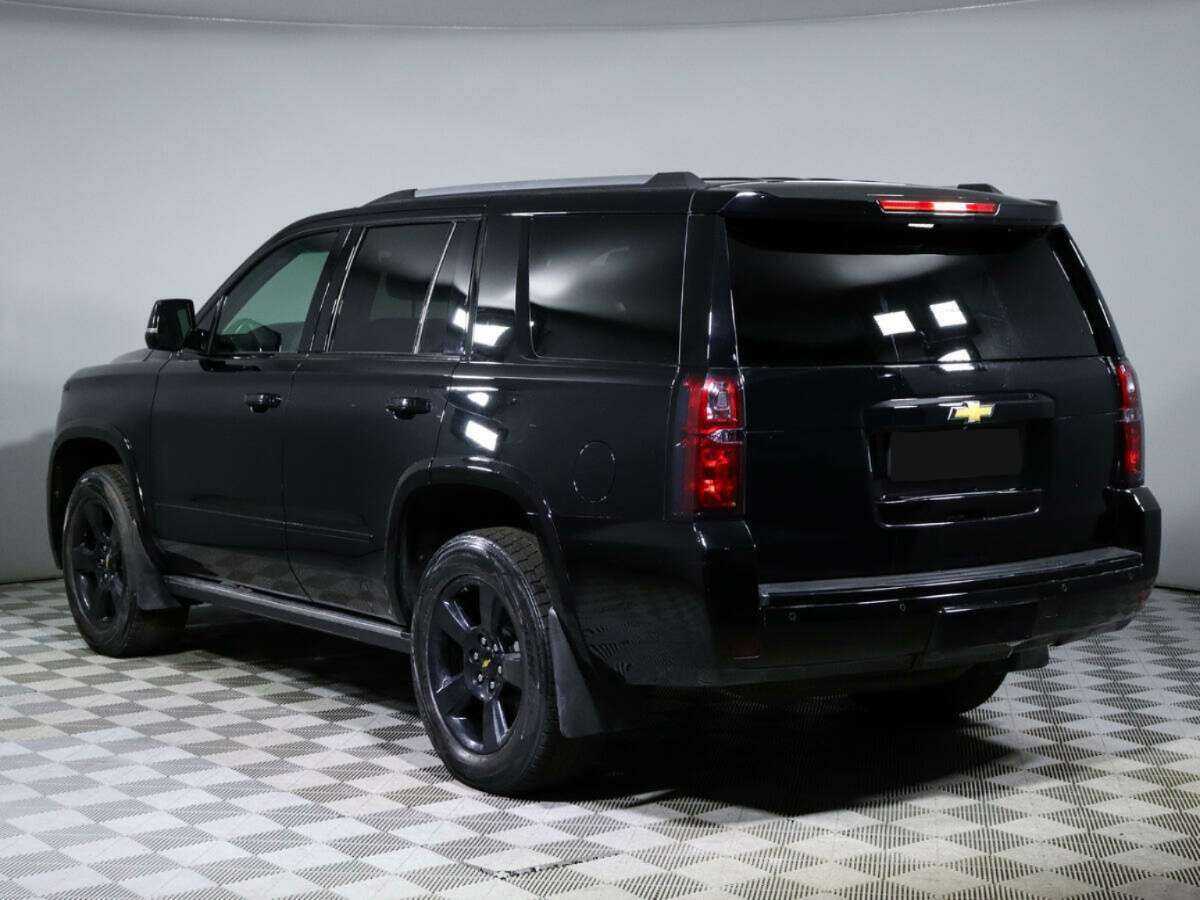 Chevrolet Tahoe с пробегом — 2016 год. Фото: #6