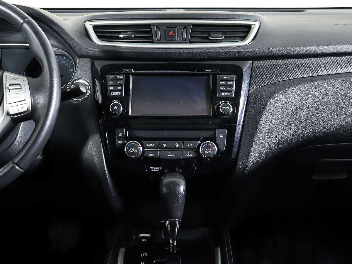 Nissan X-Trail с пробегом — 2015 год. Фото: #12