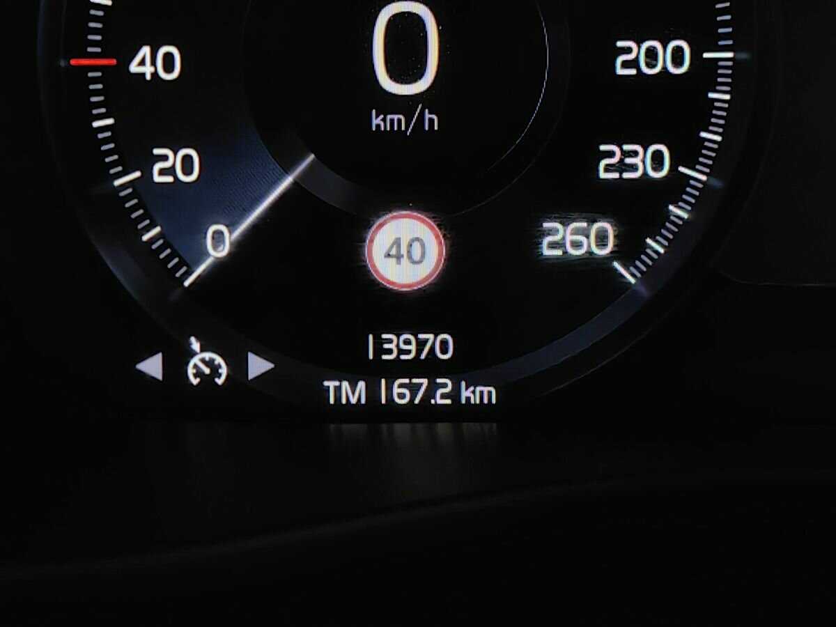 Volvo XC40 с пробегом — 2021 год. Фото: #13