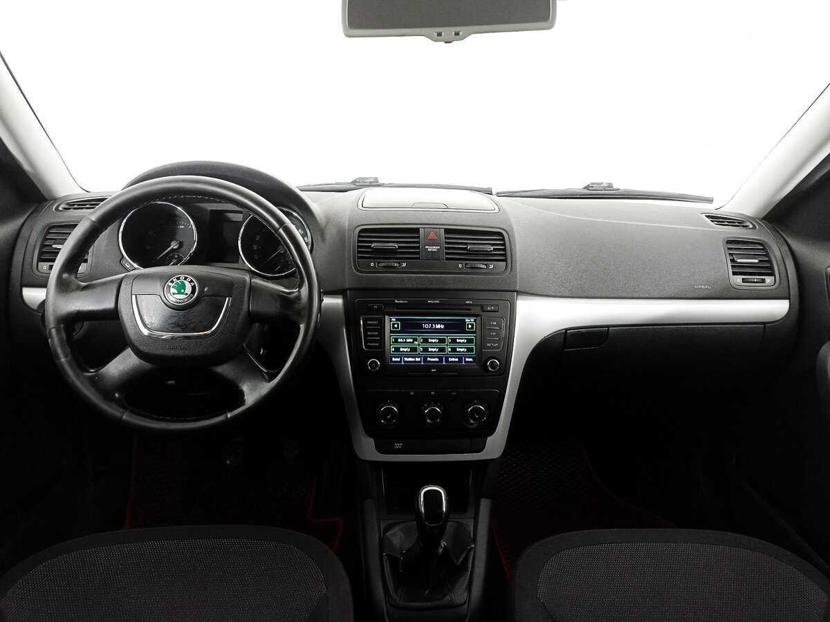 Skoda Yeti с пробегом — 2011 год. Фото: #9