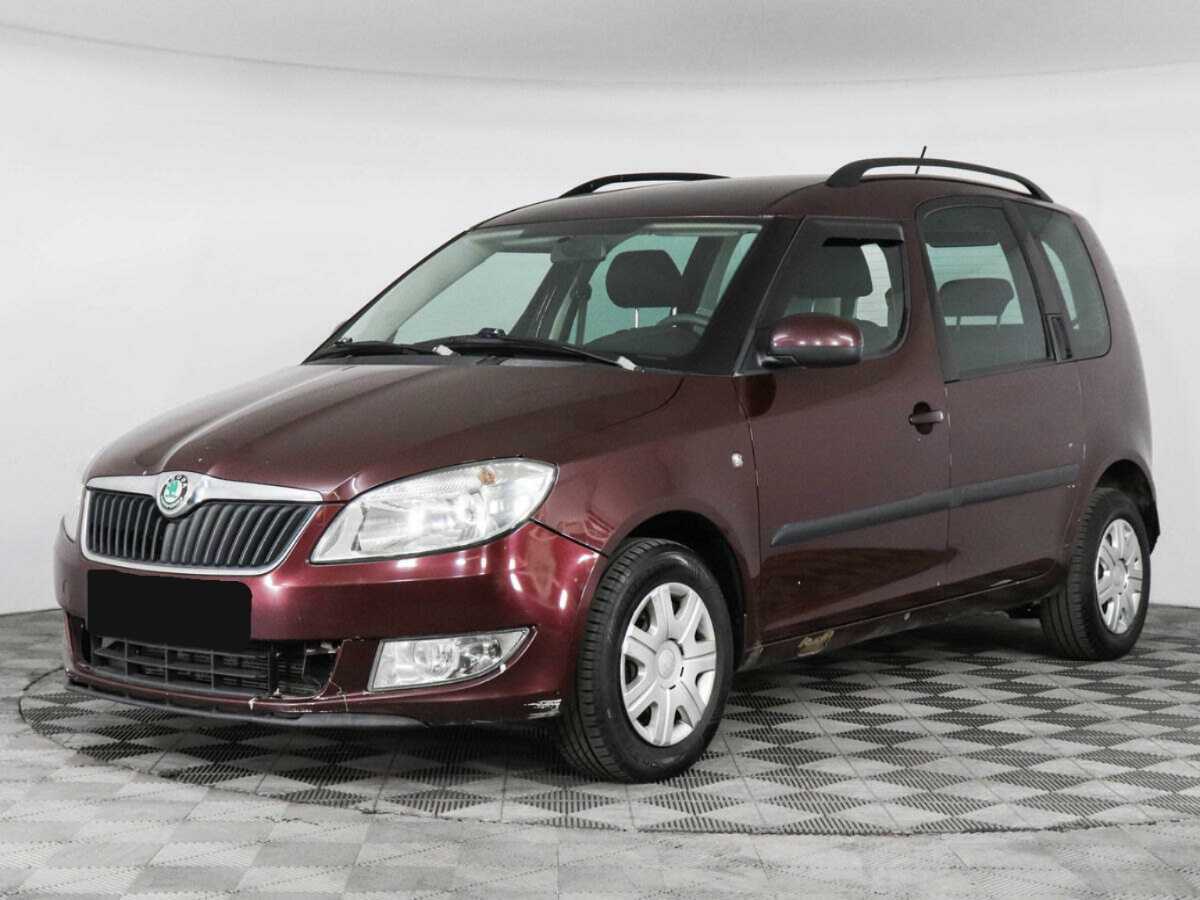 Skoda Roomster с пробегом — 2012 год. Фото: #0