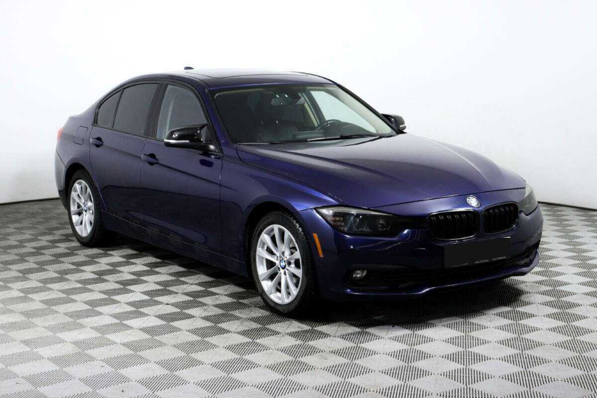 BMW 3 серии с пробегом — 2016 год. Фото: #2