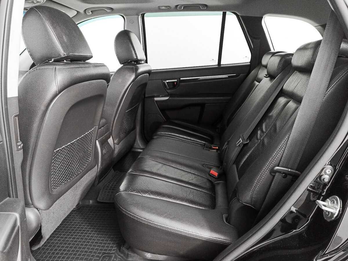 Hyundai Santa Fe с пробегом — 2010 год. Фото: #9
