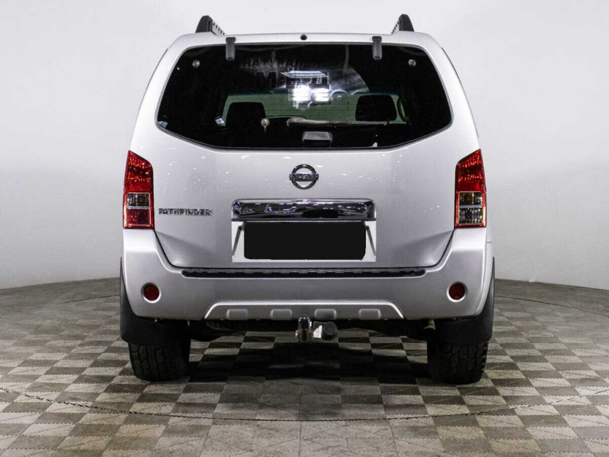 Nissan Pathfinder с пробегом — 2011 год. Фото: #5