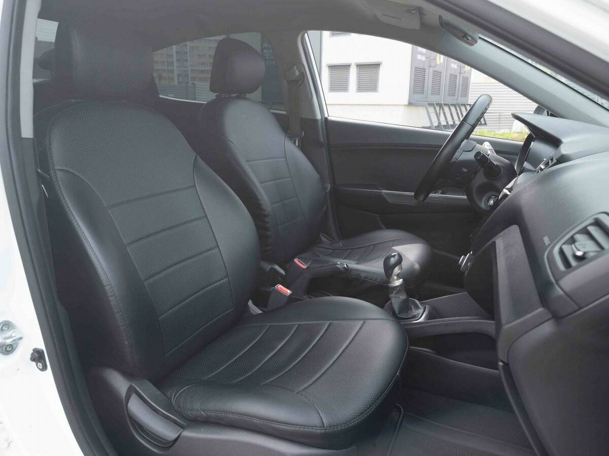 Kia Rio с пробегом — 2014 год. Фото: #11