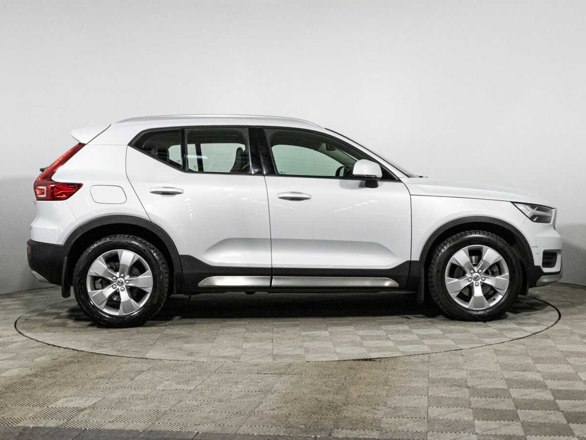 Volvo XC40 с пробегом — 2019 год. Фото: #3