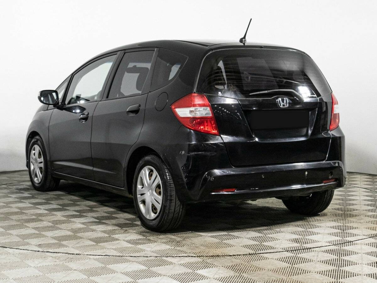 Honda Jazz с пробегом — 2011 год. Фото: #6