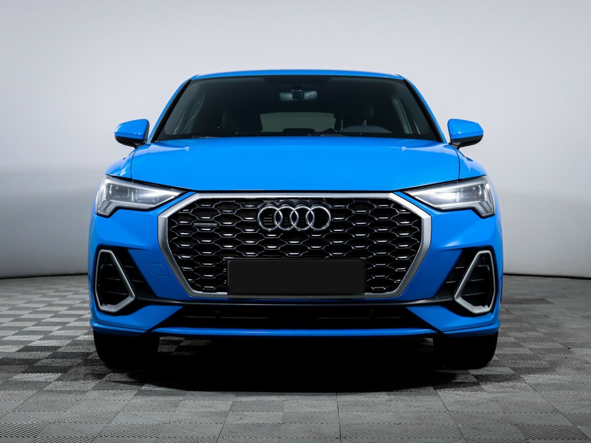 Audi Q3 Sportback с пробегом — 2021 год. Фото: #1