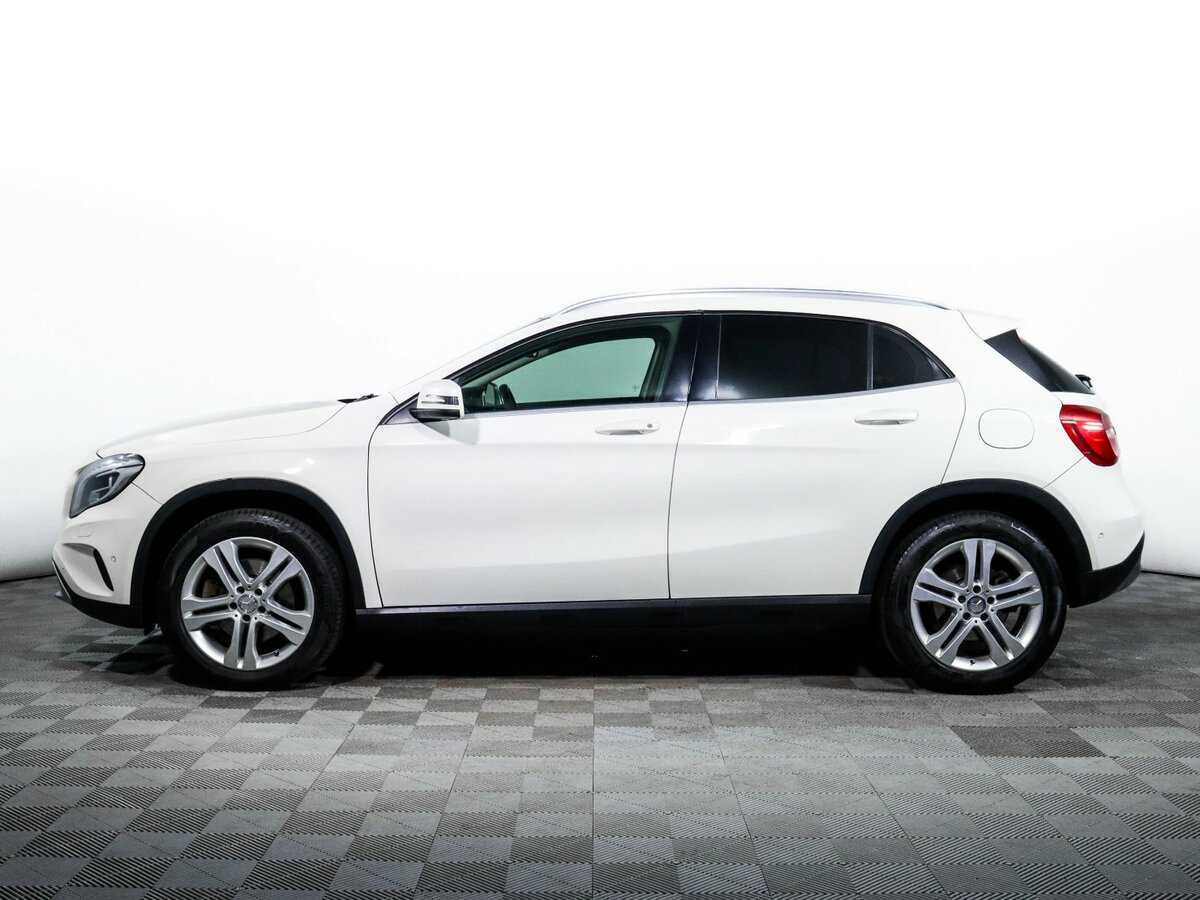 Mercedes-Benz GLA с пробегом — 2015 год. Фото: #7