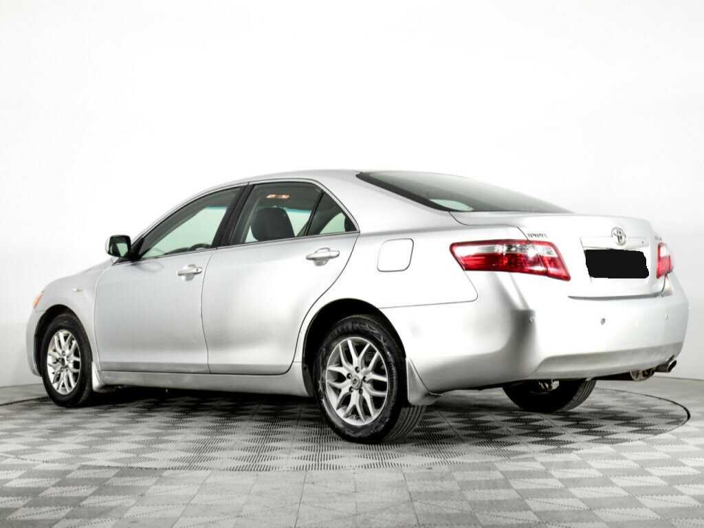 Toyota Camry с пробегом — 2007 год. Фото: #6