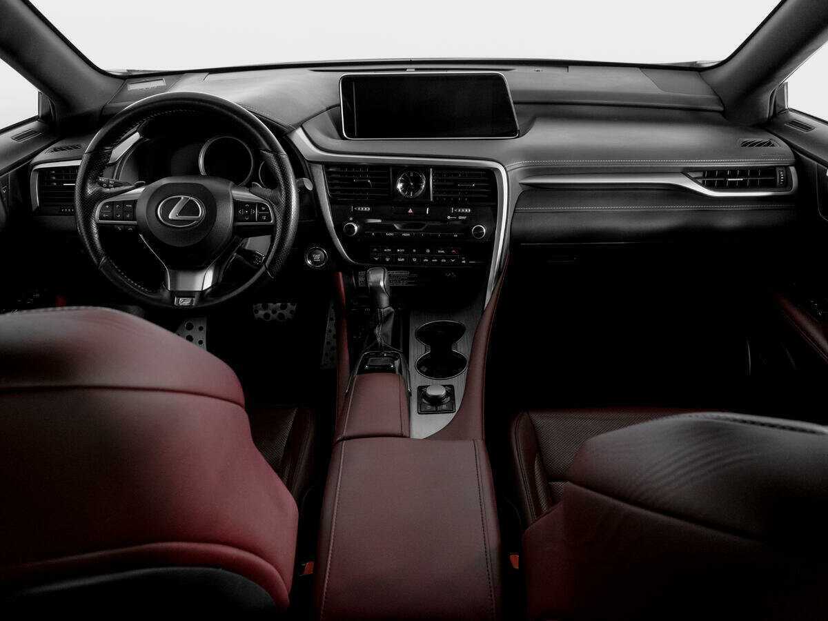 Lexus RX с пробегом — 2018 год. Фото: #11